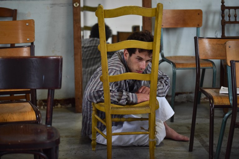 AGT_06.17_ KLINIKEN A l'HP-12