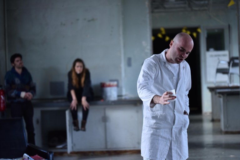 AGT_06.17_ KLINIKEN A l'HP-76